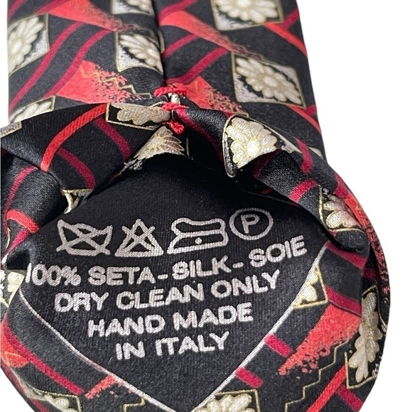 Brioni Men’s Geometric Floral Hand Made 100% Barcelino Silk Tie 60 X 4O Vintage - Picture 8 of 8